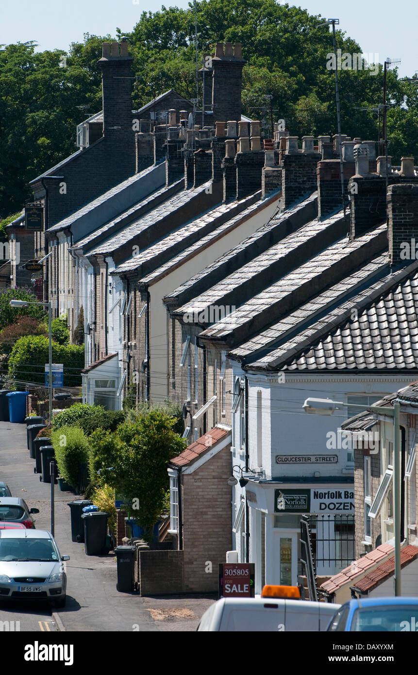 victorian terraced houses on a steep hill in norwich, norfolk, england Stock Photo Alamy