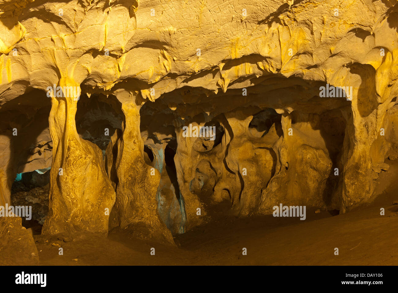 Türkei, Provinz Antalya, Dösemealti, Dorf Yagca, Karain Höhle Stock Photo