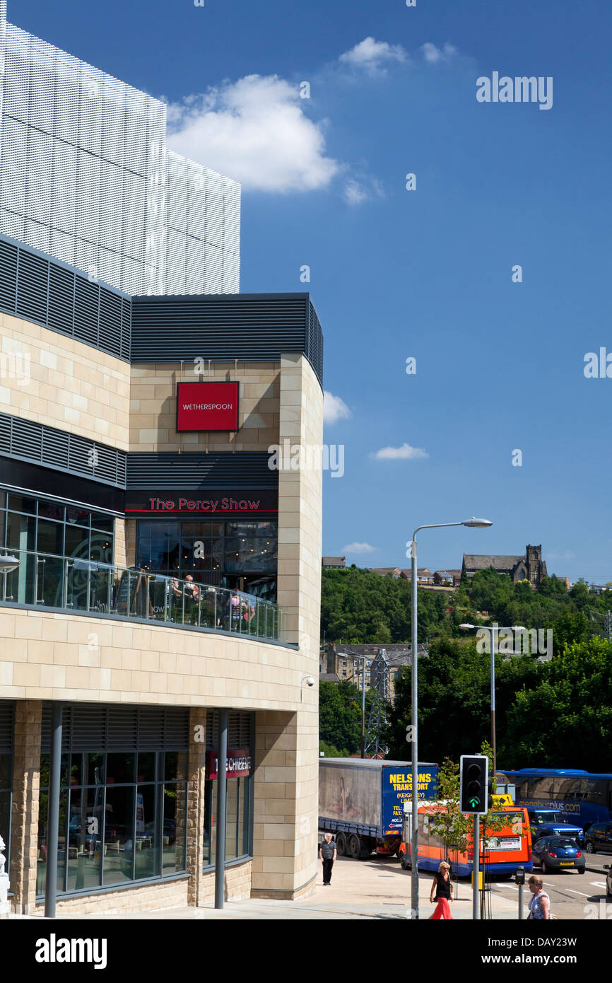 Broad Street Plaza with Church of St Thomas the Apostle in the background, Halifax, West Yorkshire Stock Photo