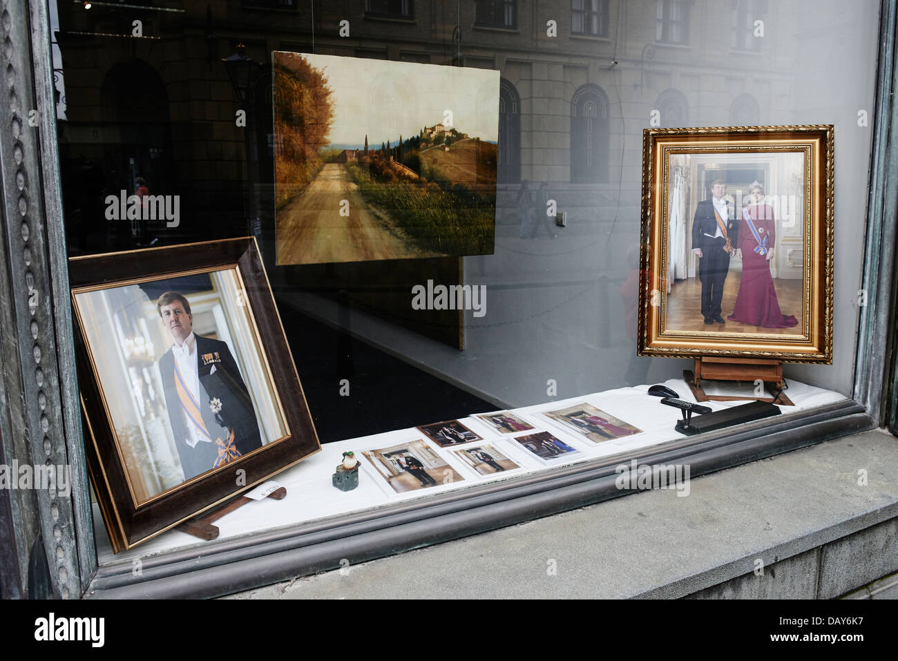 Historic shop with painting of kingdom family, The Hague, The Netherlands, Europe Stock Photo