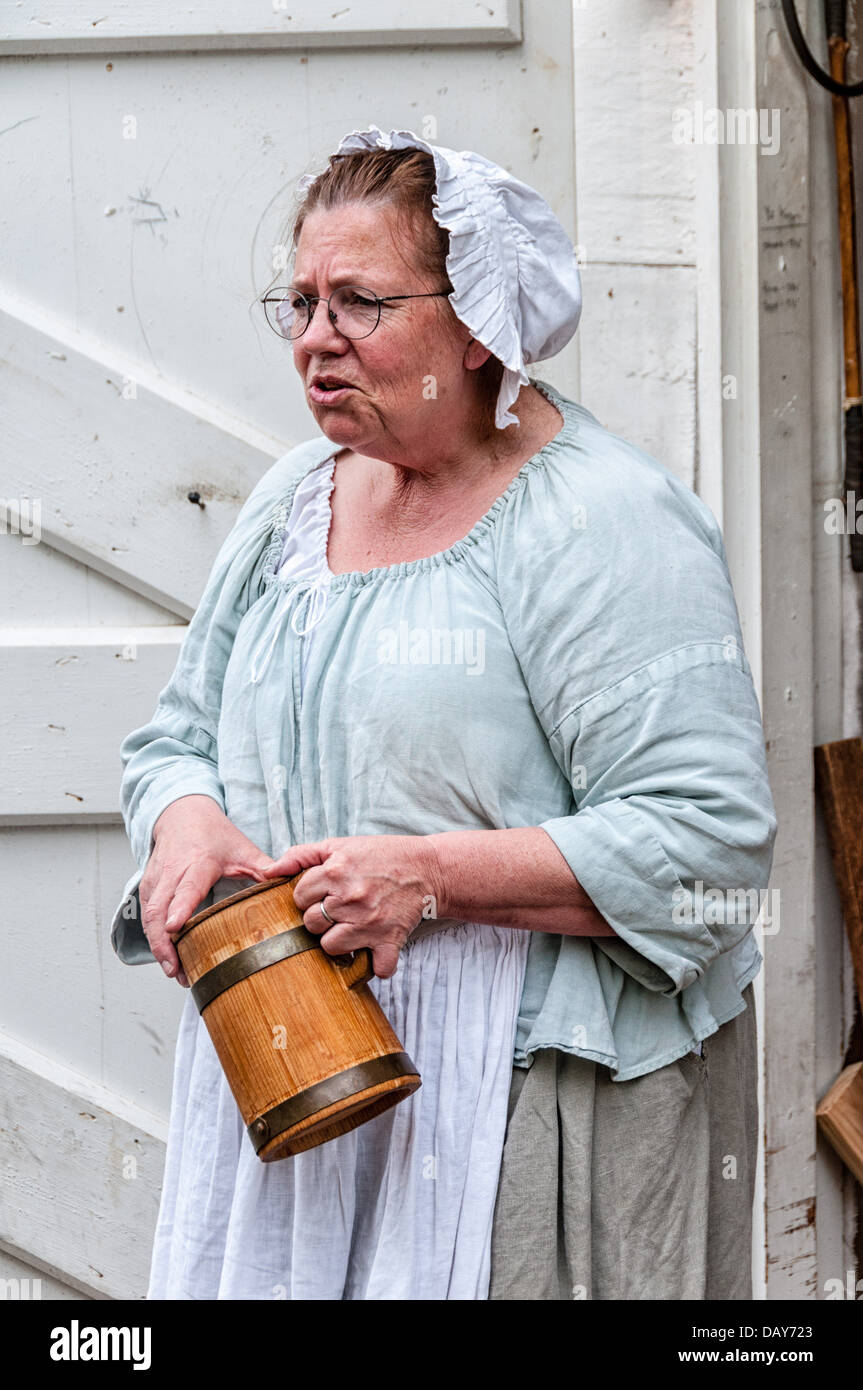 Reenactor, Colonial Williamsburg, Virginia Stock Photo Alamy