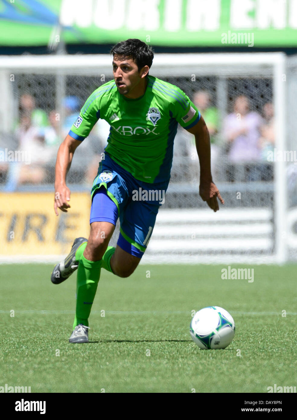 Leo gonzalez hires stock photography and images Alamy