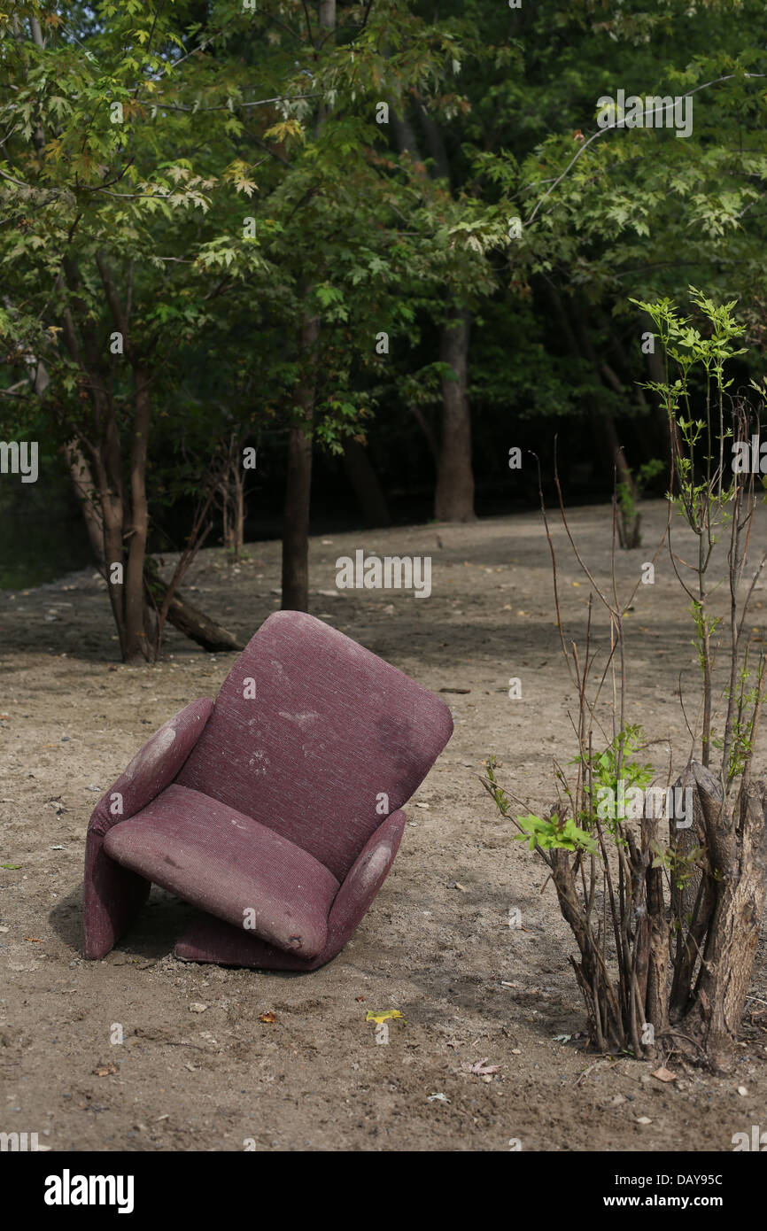 Broken office chair hires stock photography and images Alamy