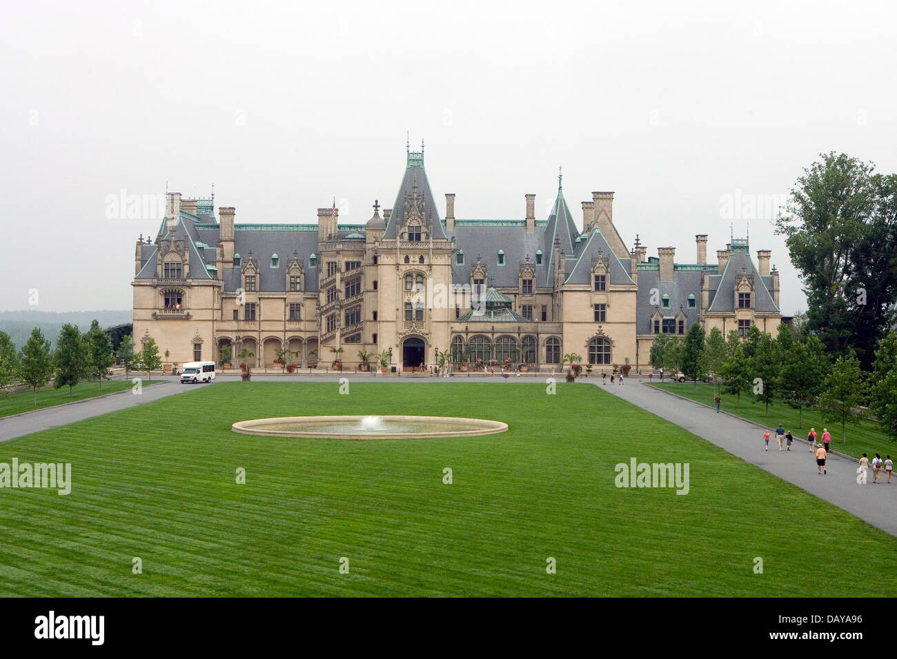 Exterior view of Biltmore Estate, built by Vanderbilt near