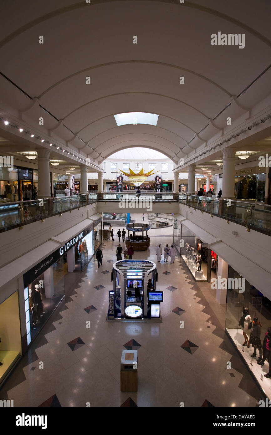 Interior, City Centre shopping mall, Dubai, U.A.E. Stock Photo
