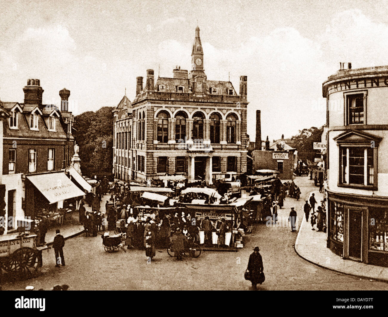 Staines Market Square early 1900s Stock Photo Alamy