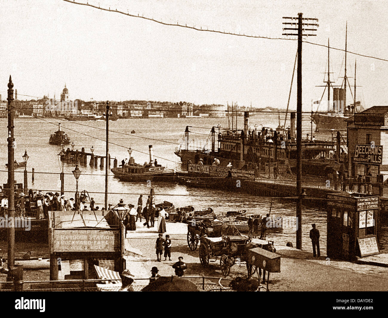 Portsmouth Harbour and Floating Bridge early 1900s Stock Photo - Alamy