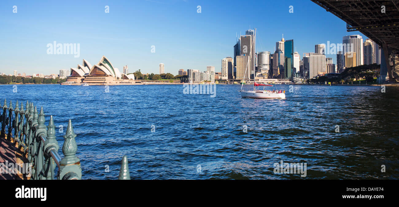 View of Sydney city and Sydney Harbour from the north shore, Australia Stock Photo