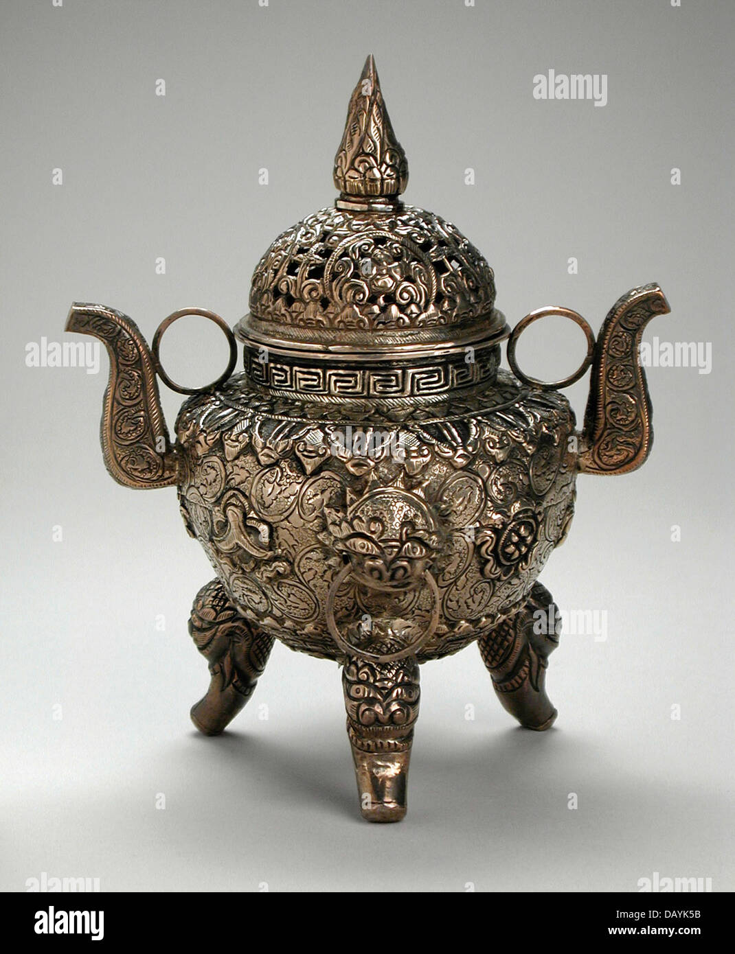 Qustul Ancient egyptian incense burner hi-res stock photography and images - Alamy
