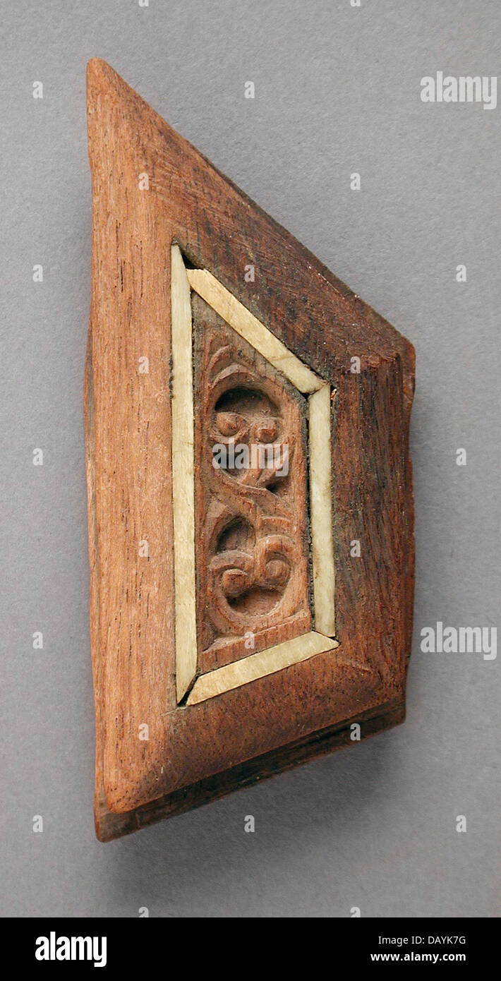This inlay piece from the Los Angeles County Museum of Art showcases ...
