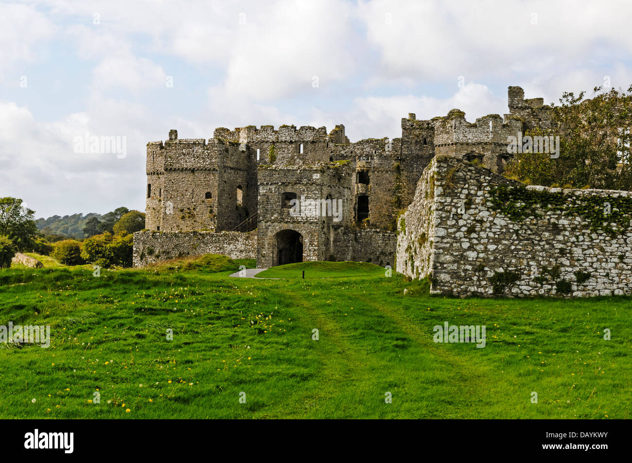 Welsh fortified manor house hi-res stock photography and images - Alamy