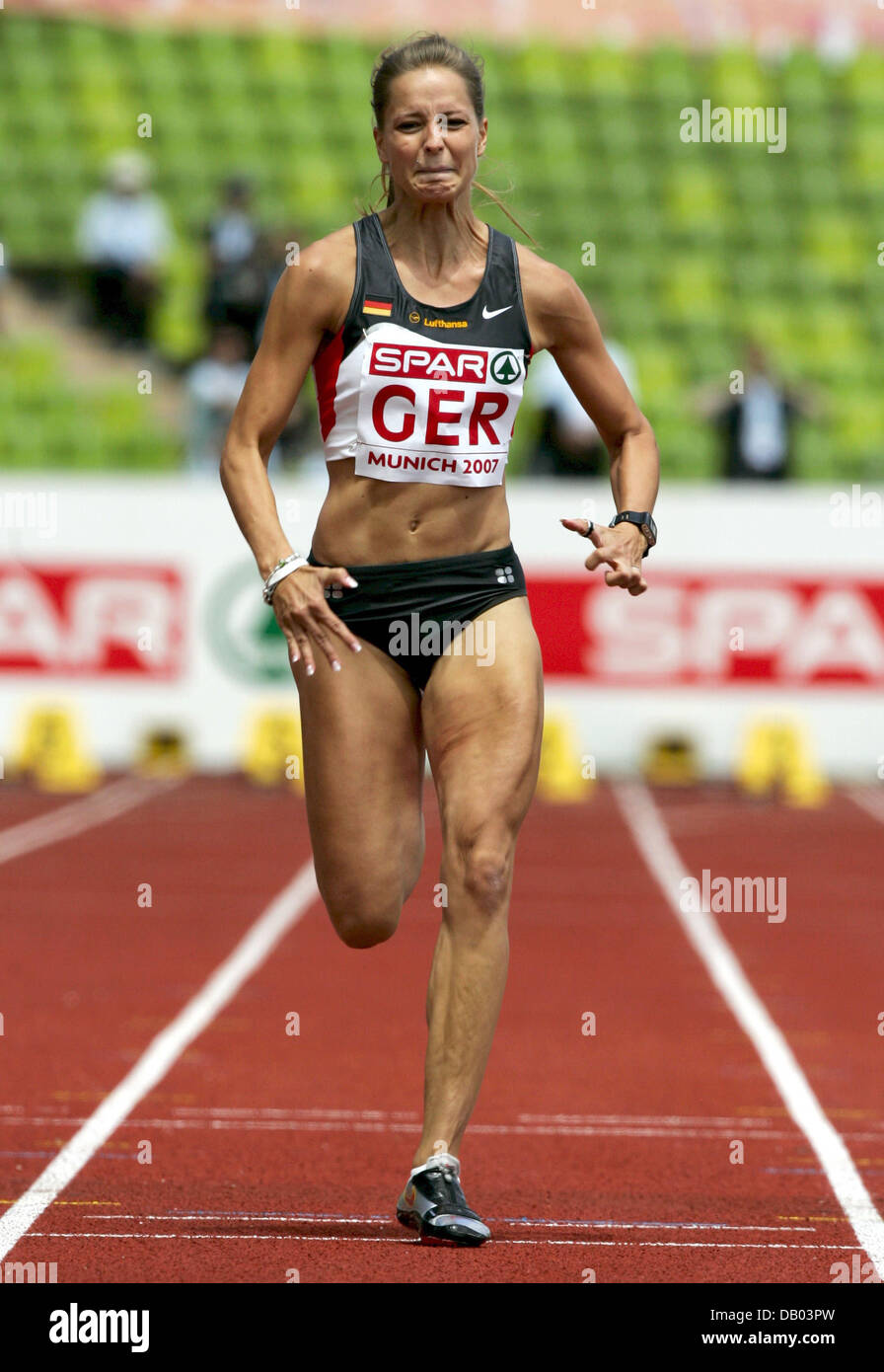 German sprinter Sina Schielke is pictured during the second run of the 100m sprint competition at the SPAR European Cup in Munich, Germany, 23 June 2007. With 11,21 seconds, Schielke is the first German this year to underbid the norm for the world championships in Japan in August. Photo: Matthias Schrader Stock Photo