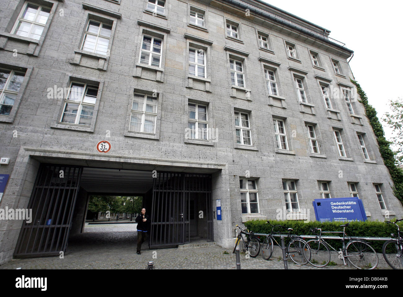 The picture shows the entrance to the Bendlerblock, the German resistance memorial, in Berlin, Germany, 27 June 2007. The historical building hosted German fleet armament, Hitler's speech on 3 February 1933 and the attempted assassination of Hitler on 20 July 1944. Avowed scientologist Tom Cruise plans to play resistance fighter Claus Schenk Graf von Stauffenberg, who was shot that Stock Photo
