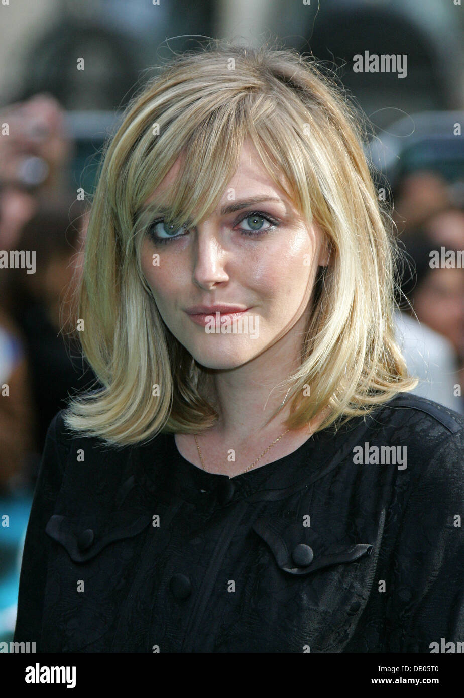 Sophie dahl hi-res stock photography and images - Alamy