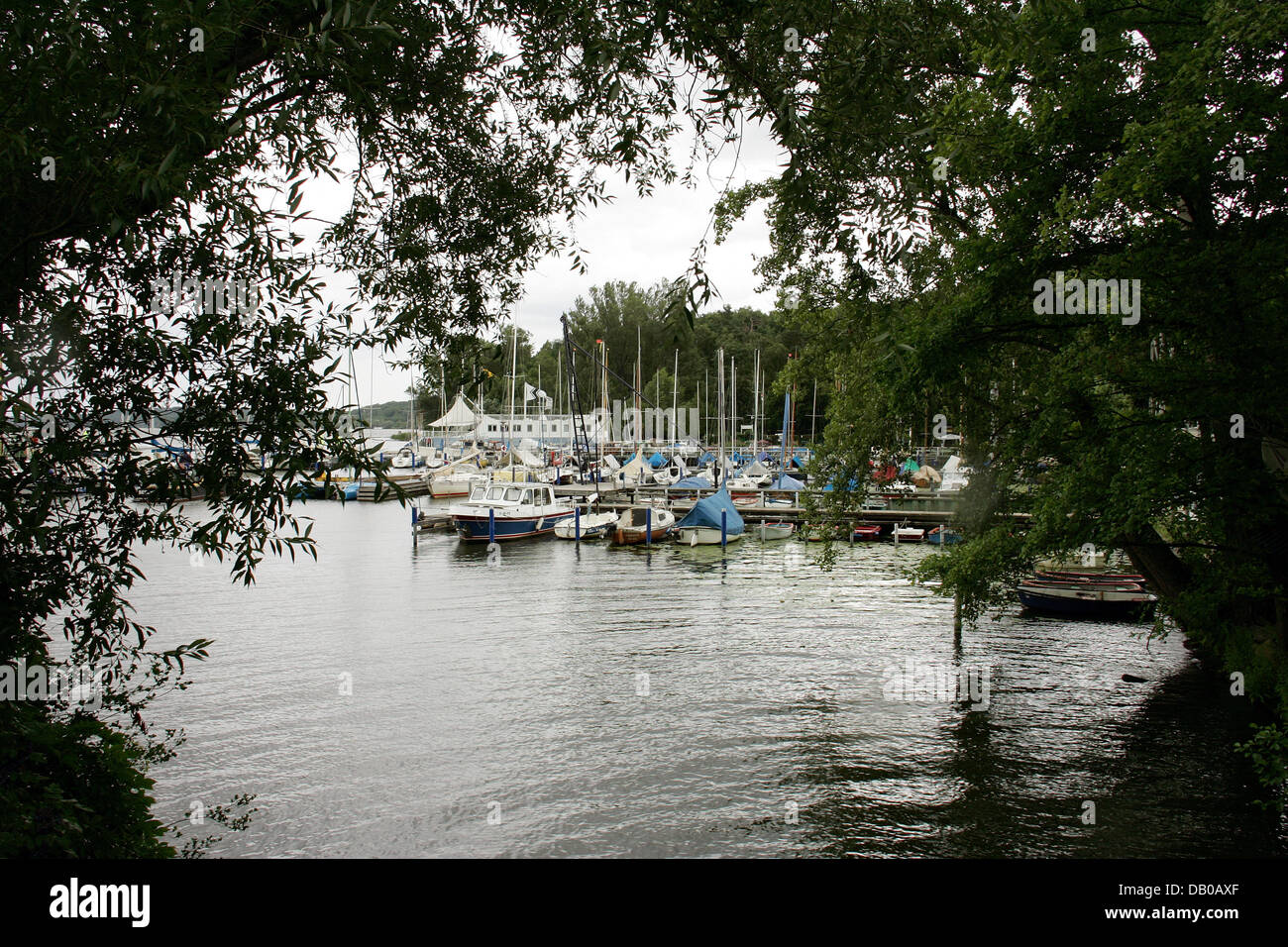 Schwanenwerder hi-res stock photography and images - Alamy
