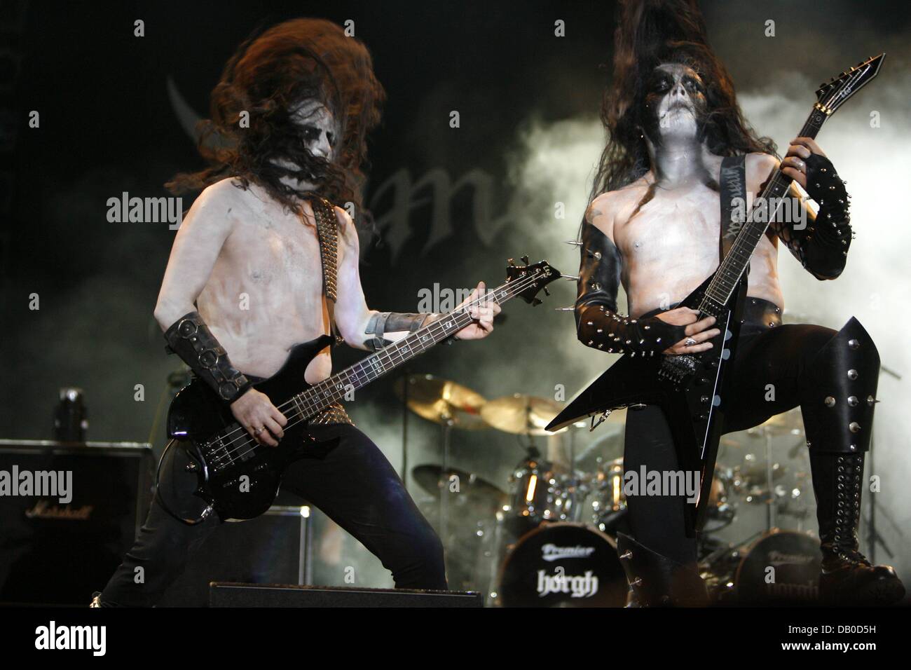 The singer and guitarist of the Norwegian black metal band 'Immortal' Olve 'Abbath' Eikemo is pictured on stage  together with the band's bassist Apollyon (L) at the Wacken Open Air Festival in Wacken, Germany, 04 August 2007. Photo: Sebastian Widmann Stock Photo