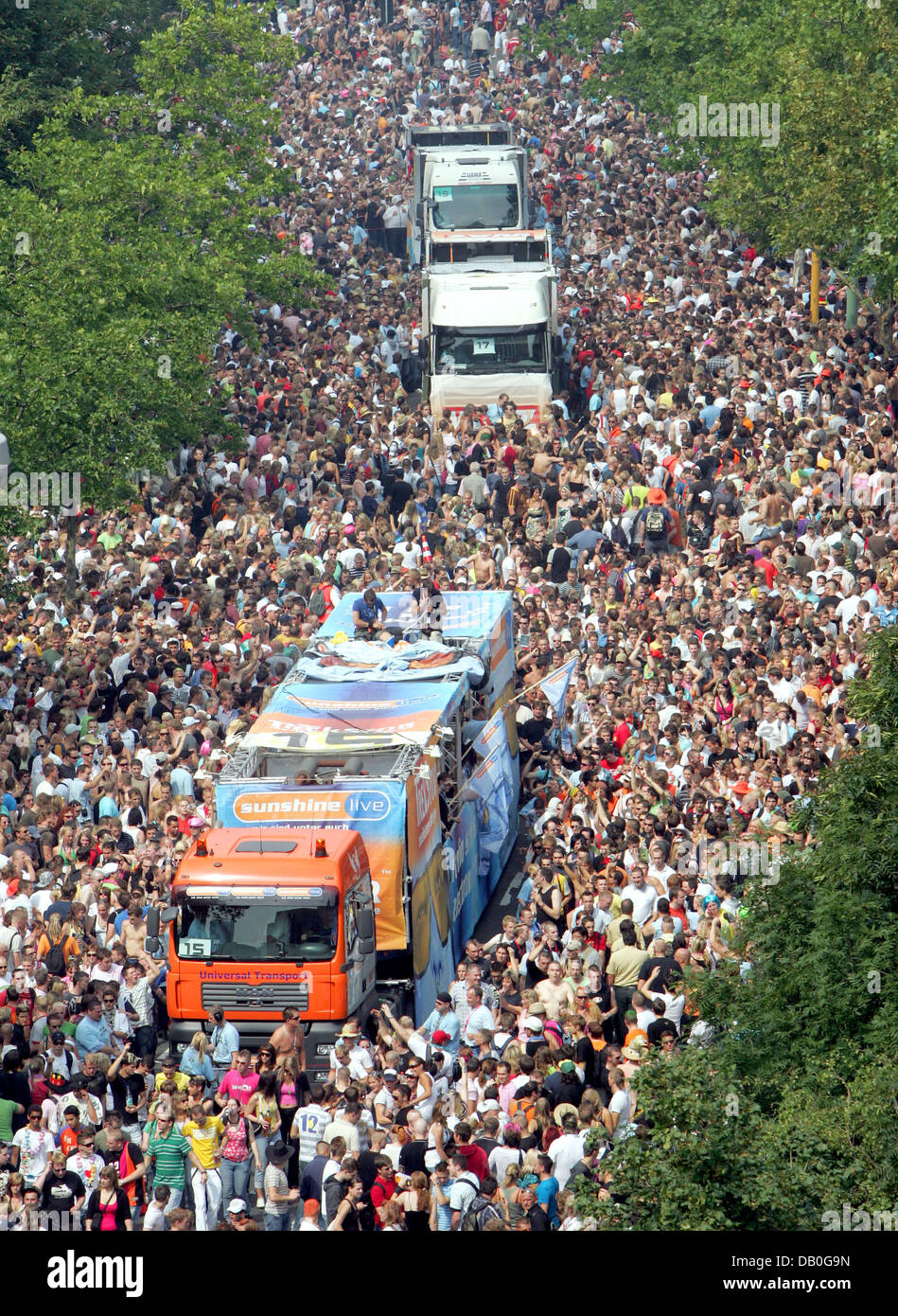Loveparade 2007 hi-res stock photography and images - Alamy