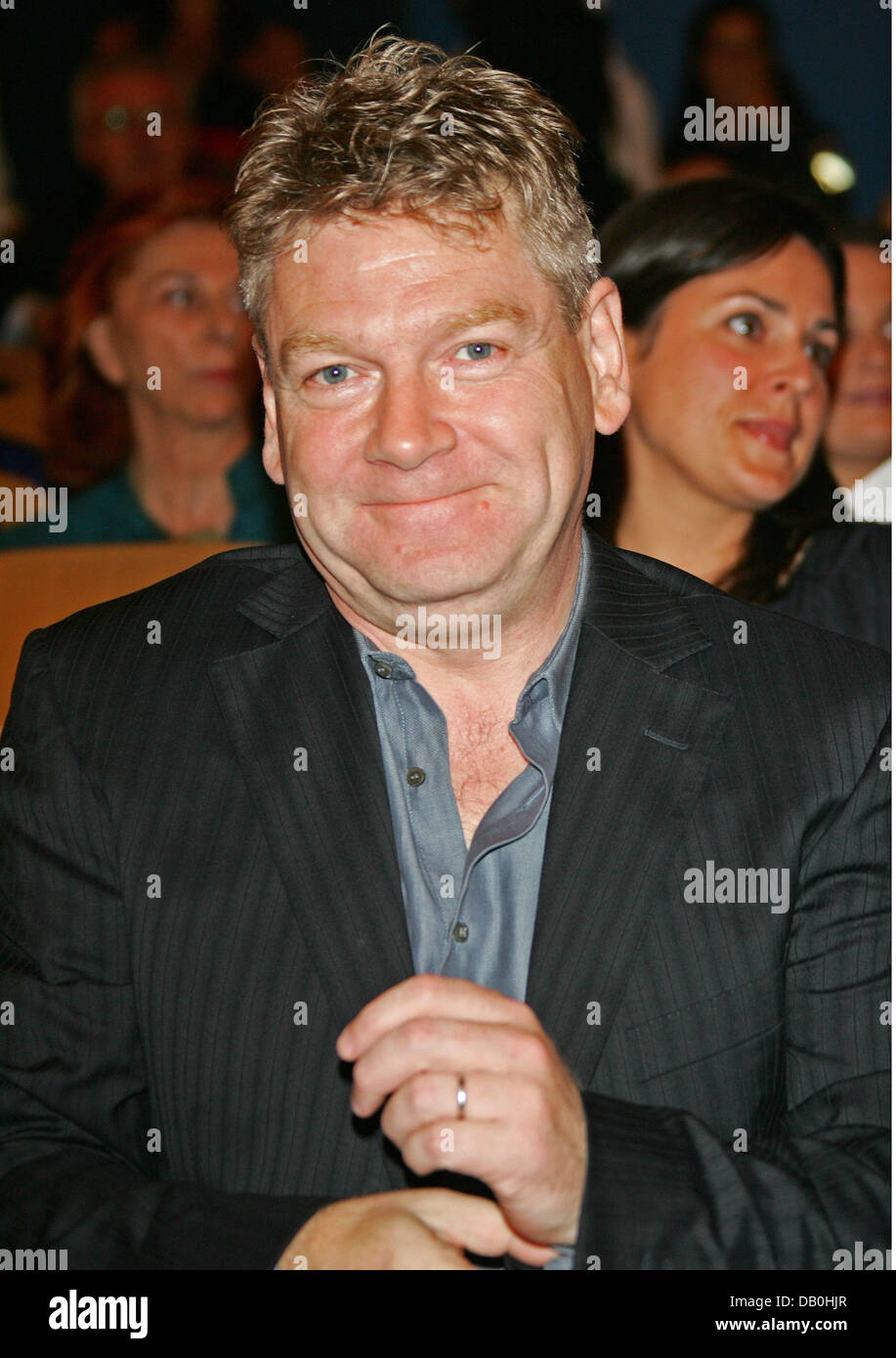 Northern Ireland born director Kenneth Branagh smiles to the camera before the premiere of his film 'Sleuth' at the 64th Internatioal Film Festival in Venice, Italy, 30 August 2007. Photo: Hubert Boesl Stock Photo