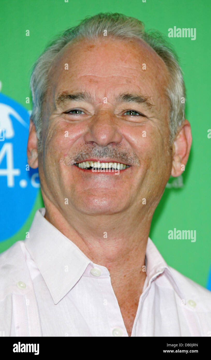 US actor Bill Murray arrives for the premiere of 'The Darjeeling Limited' at the 64th Venice International Film Festival in Venice, Italy, 03 September 2007. Photo: Hubert Boesl Stock Photo