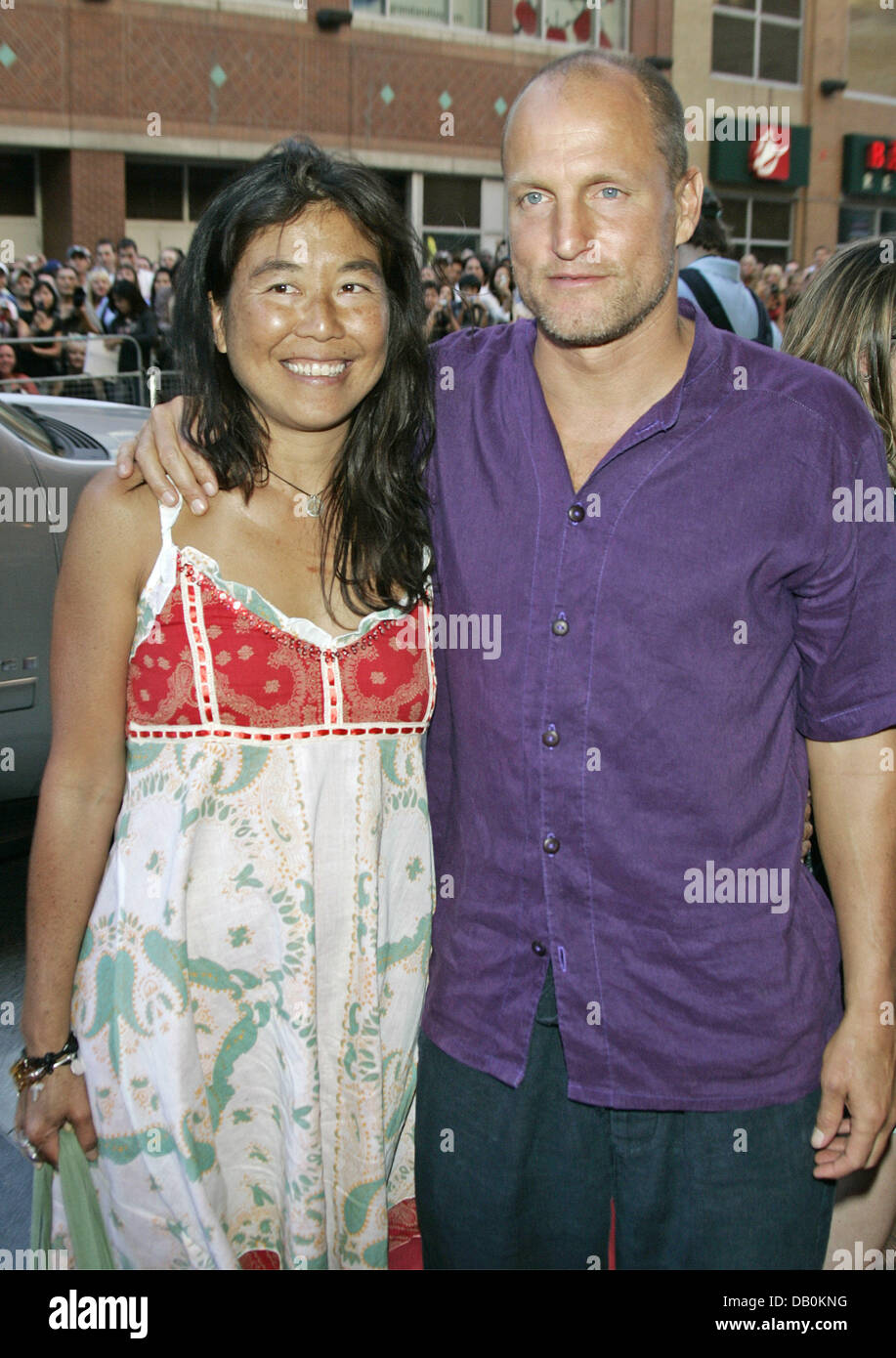 Actor Woody Harrelson and his wife Laura Louie arrive at the premiere of the film 'Battle In Seattle' at the International Film Festival in Toronto, Canada, 08 September 2007. Photo: Hubert Boesl Stock Photo