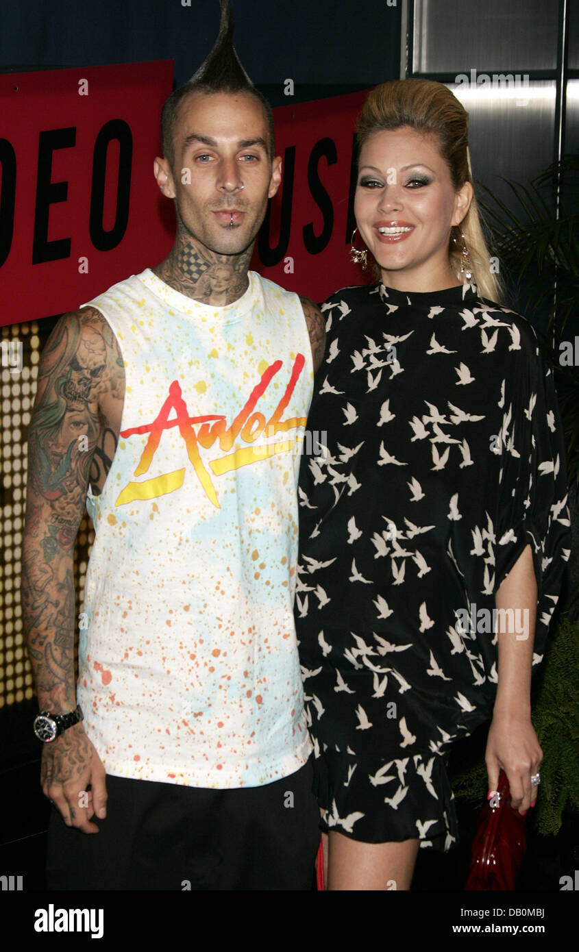 The picture shows US-American drummer Travis Barker and Shanna Moakler at the 2007 MTV Video Music Awards held at Palms Hotel and Casino Las Vegas, USA, 9 September 2007. Photo: Hubert Boesl Stock Photo