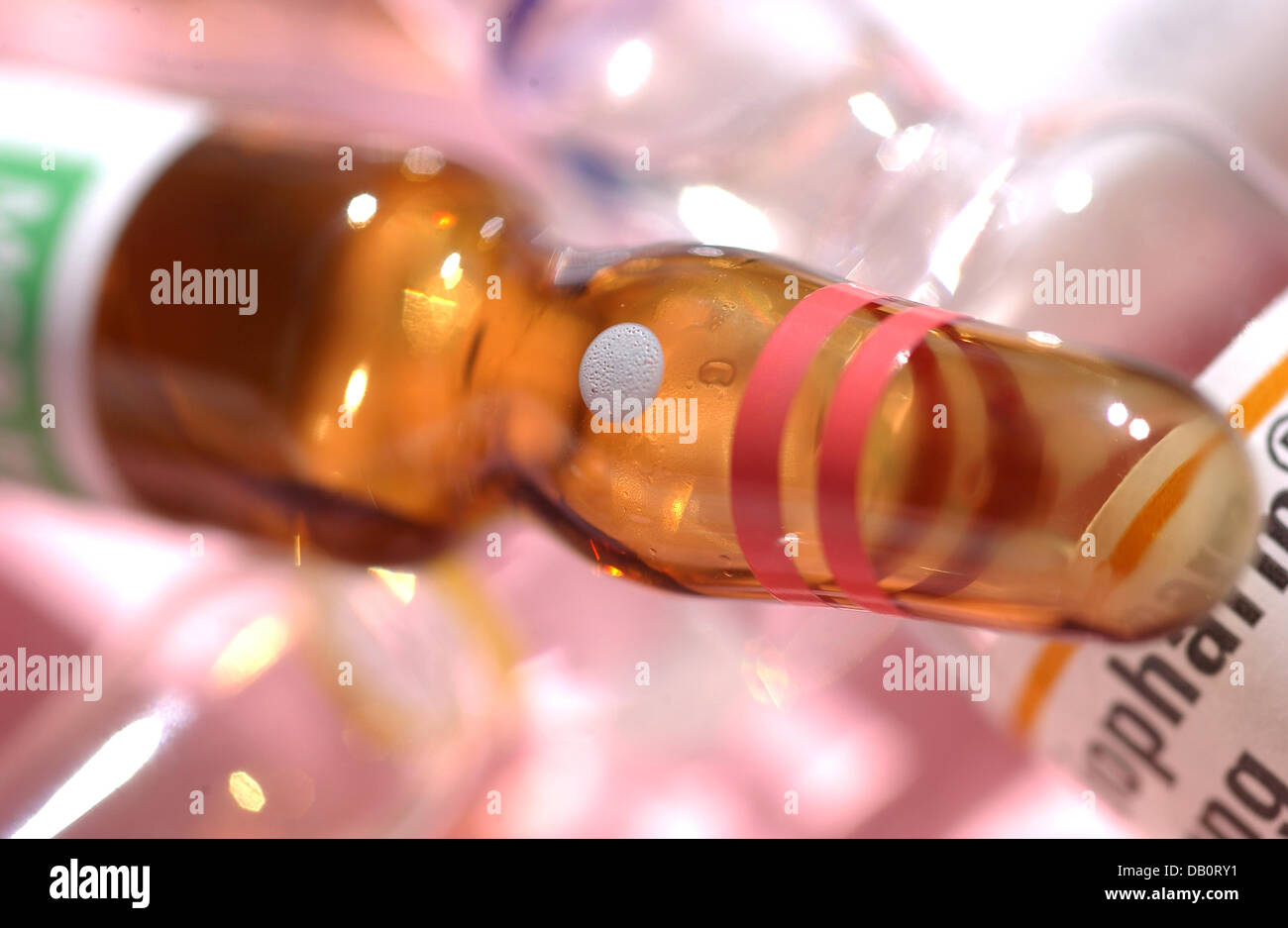 Glass ampoule hires stock photography and images Alamy
