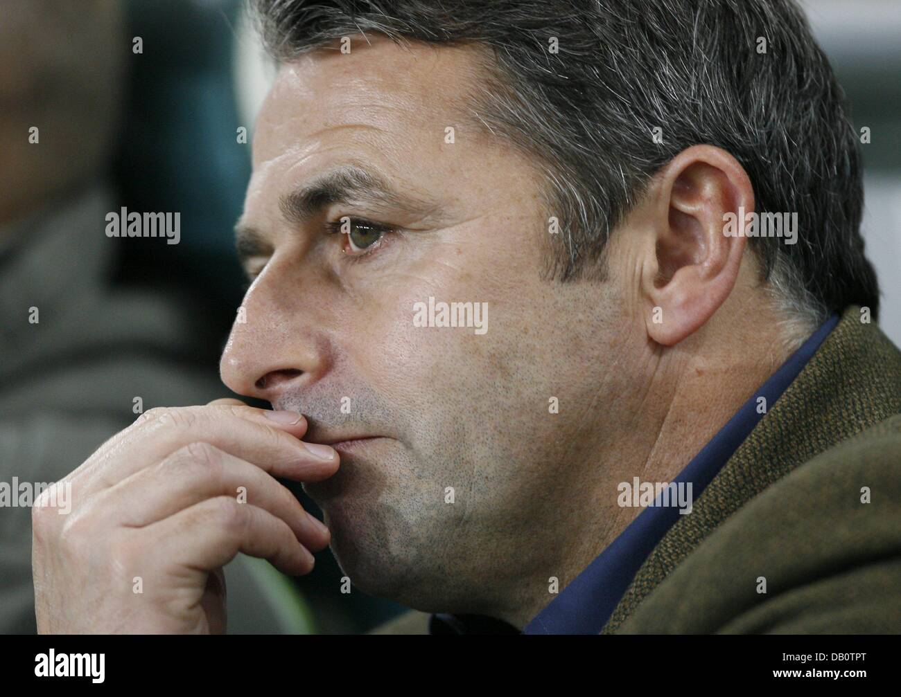 Bremen's manager Klaus Allofs is pictured prior to the VfL Wolfsburg vs Werder Bremen Bundesliga match in Wolfsburg, Germany, 25 September 2007. The match tied 1-1. Photo: Jochen Luebke Stock Photo