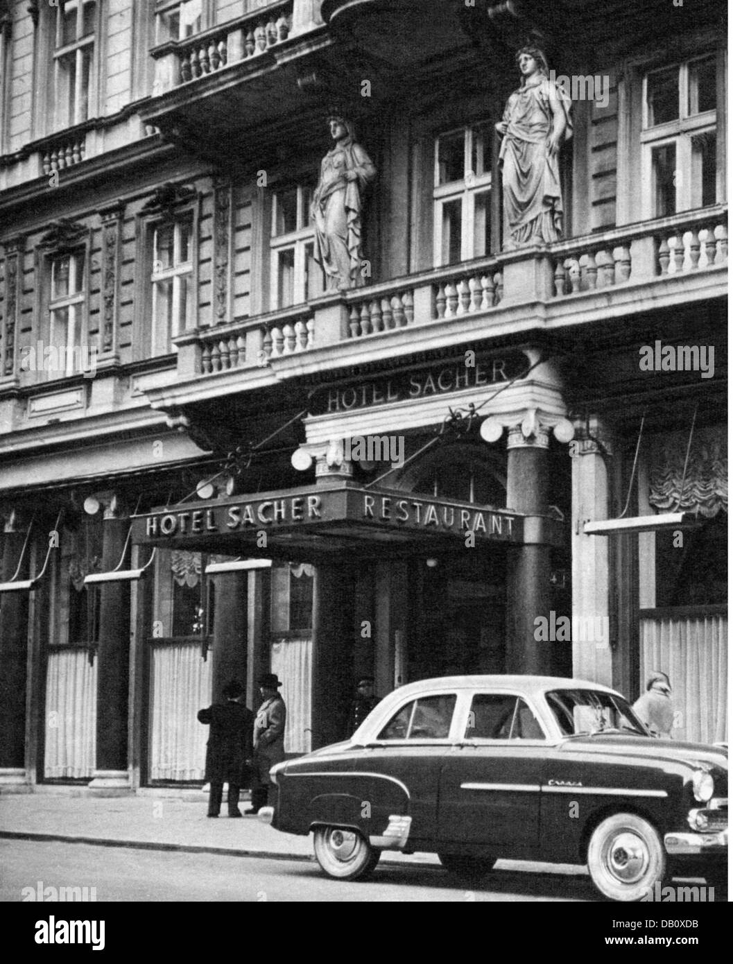 geography / travel, Austria, Vienna, gastronomy, Hotel 'Sacher', exterior view, 1950s, Additional-Rights-Clearences-Not Available Stock Photo