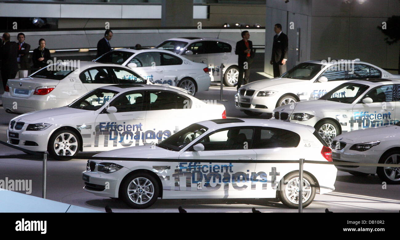 The picture shows the new delivery centre 'BMW World' in Munich ...