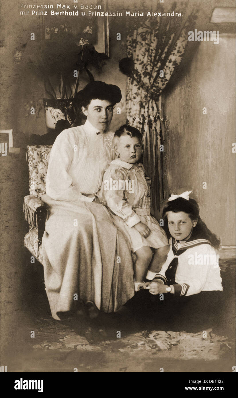 Marie Louise, 11.10.1879 - 31.1.1948, Princess of Baden, with daughter Marie Alexandra and son Berthold, picture postcard, A. Beckmann, Doberan, circa 1910, Stock Photo