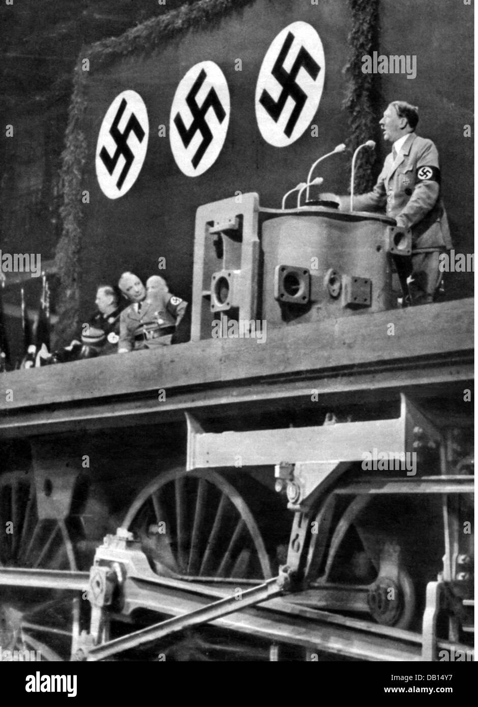 Hitler, Adolf, 20.4.1889 - 30.4.1945, German politician (NSDAP), Chancellor of the Reich 30.1.1933 - 30.4.1945, speech during election campaign for the plebiscite from 29.3.1936, Krupp plant, Essen, from: "Westdeutsche Zeitung", 5.4.1936, Stock Photo