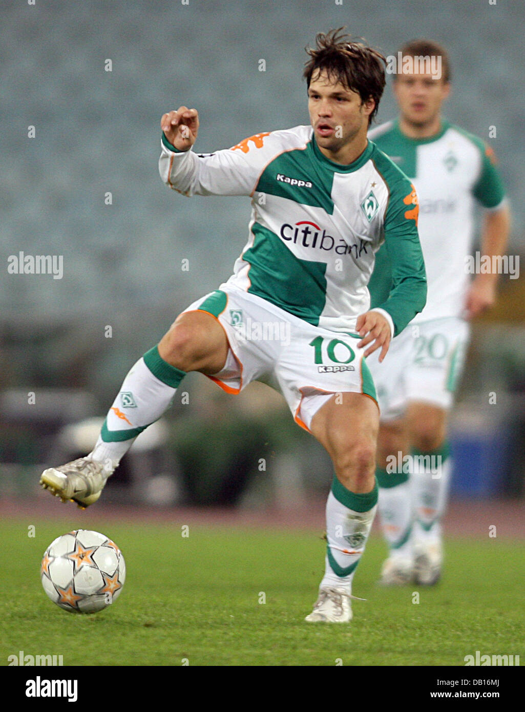 Werder Bremen's Diego controls the ball during a Champions League
