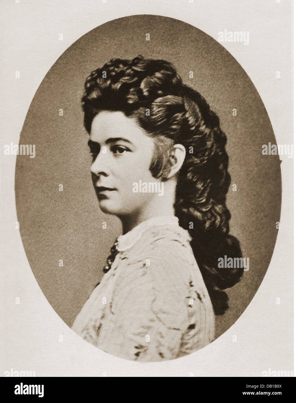 Elisabeth Amalie 'Sisi', 25.12.1837 - 9.9.1898, Empress of Austria 24.4.1854 - 9.9.1898, portrait, after photograph by Ludwig Angerer, Vienna, 1864, House of Wittelsbach, princess in Bavaria, archduchess, Queen of Hungary, Dual-Monarchy, Austria-Hungary, Habsburg Lorraine, Habsburg-Lorraine, 19th century, people, woman, female, Stock Photo