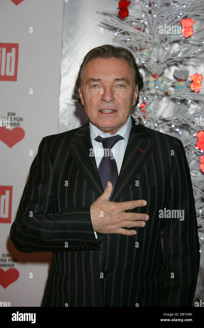 2007 karel gott hi-res stock photography and images - Alamy