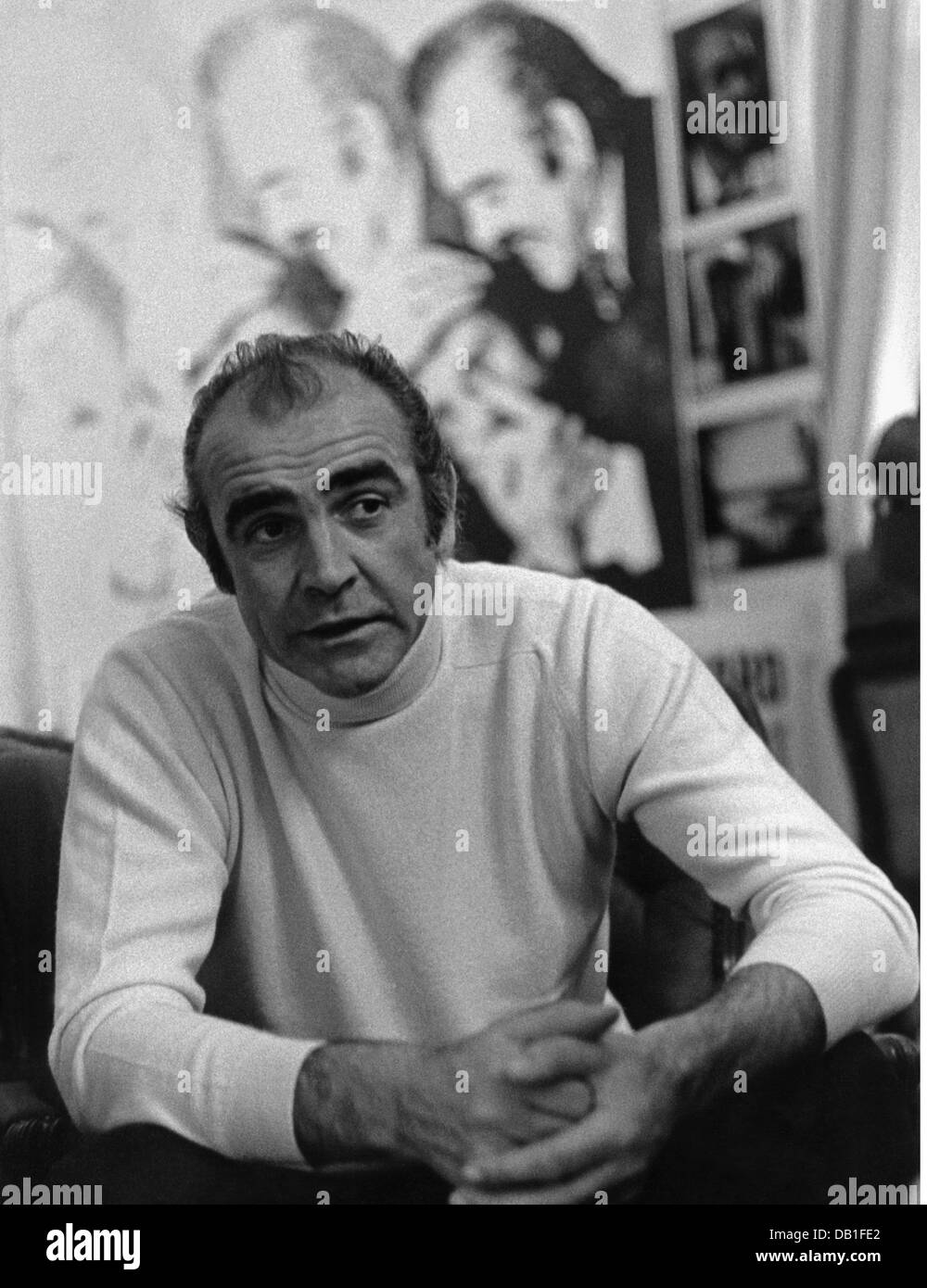 Connery, Sean James, * 25.8. 1930, British actor, half length, Hamburg, 21.1.1973, Stock Photo