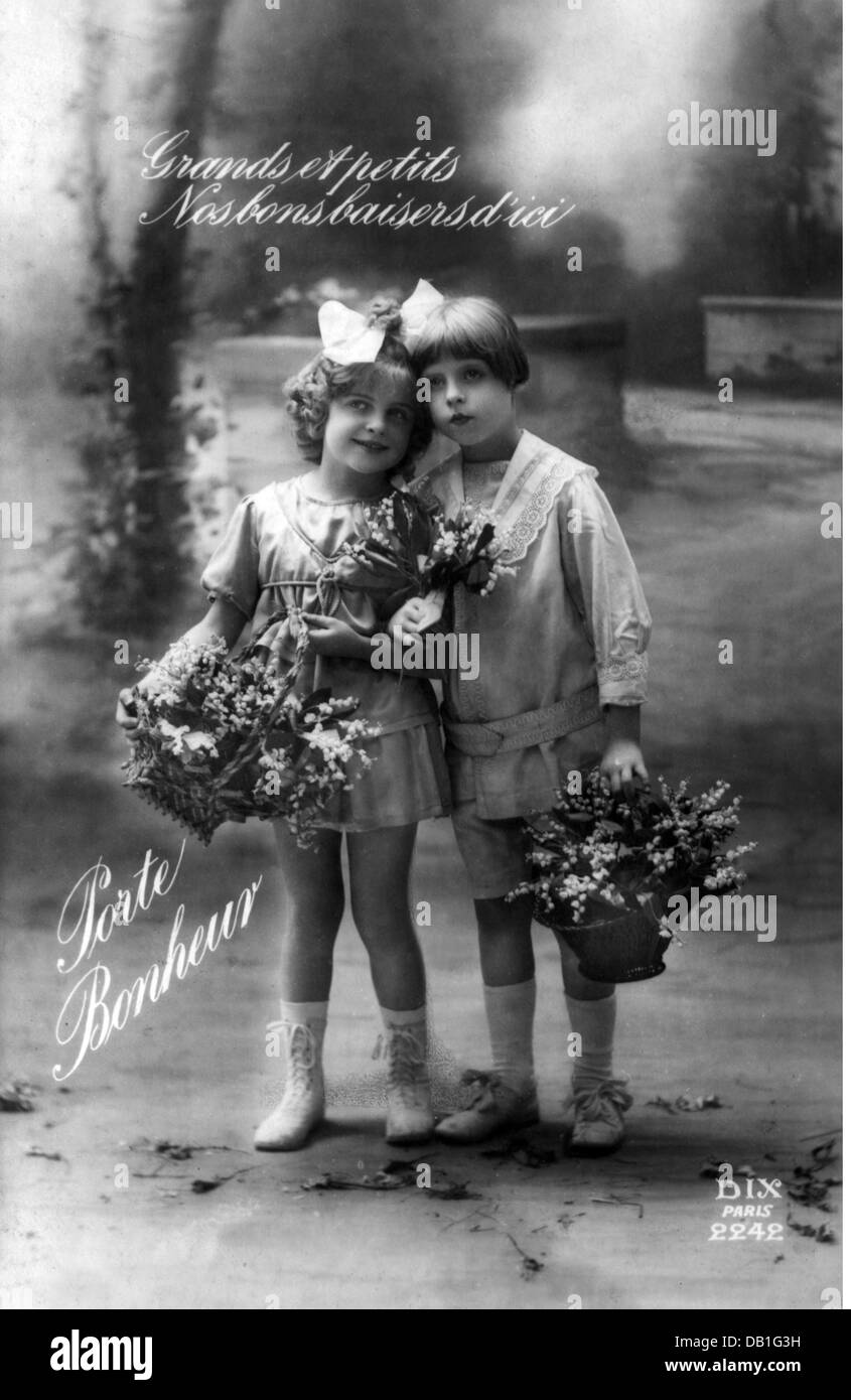 kitsch / cards / souvenir, 'Porte Bonheur' (Good-luck charms), children with flowers, picture postcard, Dix, Paris, circa 1910, Additional-Rights-Clearences-Not Available Stock Photo