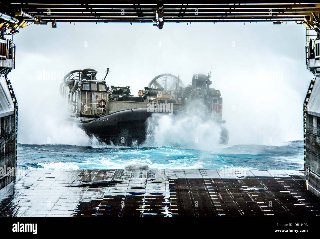 Well deck operations hires stock photography and images Alamy