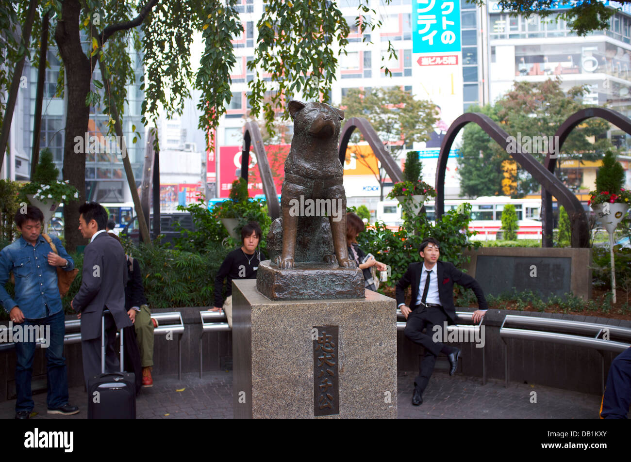 Bronze statue of Hachiko in front of train station of ...
Hachiko Statue At The Train Station