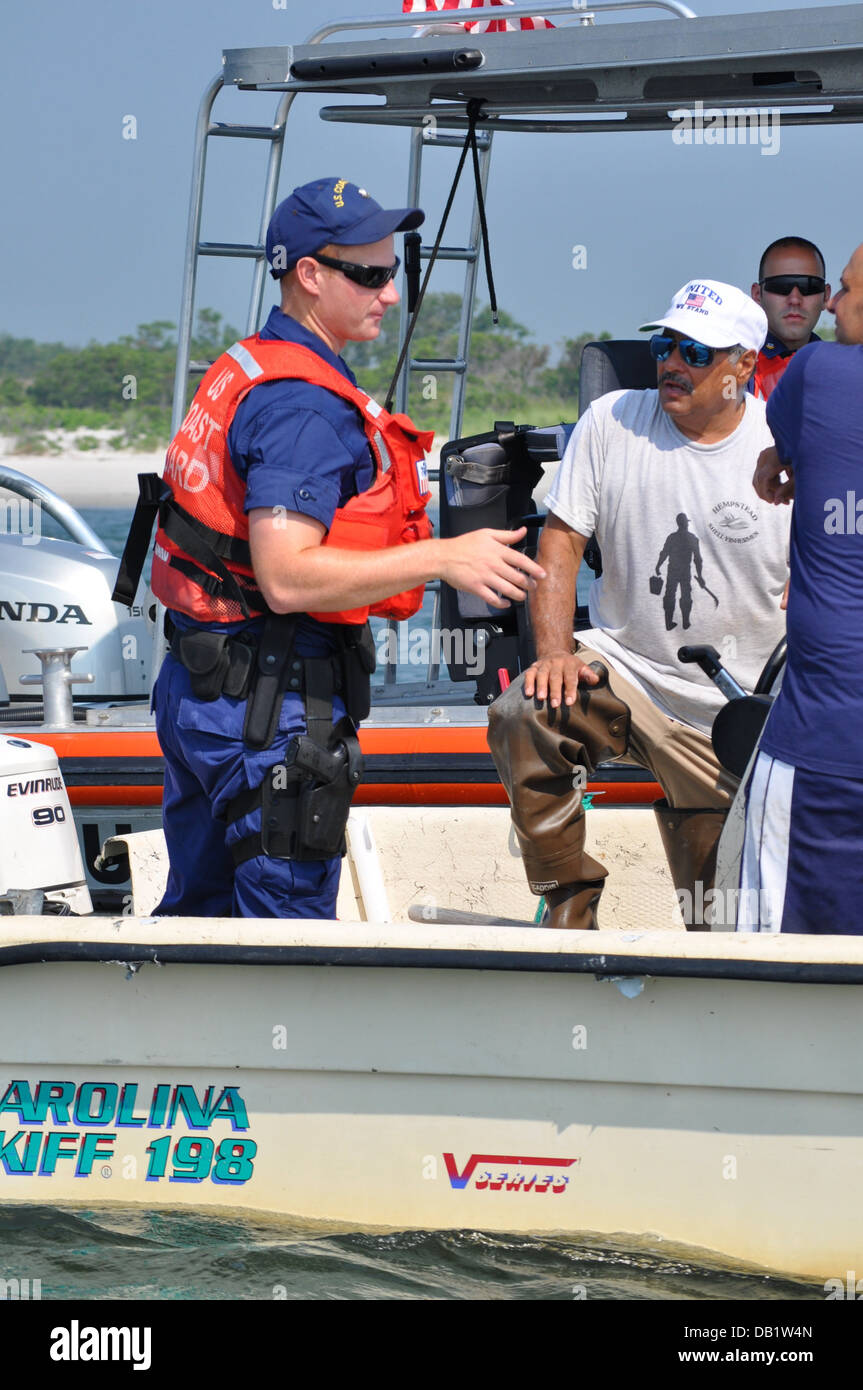 Petty officer 2nd class john lowell hires stock photography and images Alamy