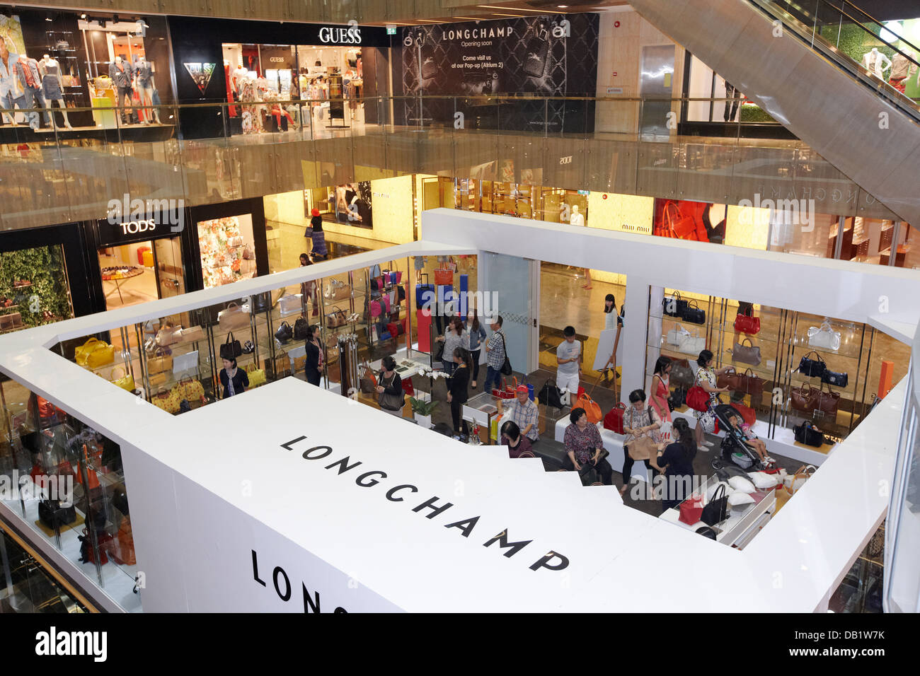 Longchamp boutique at Paragon Shopping 