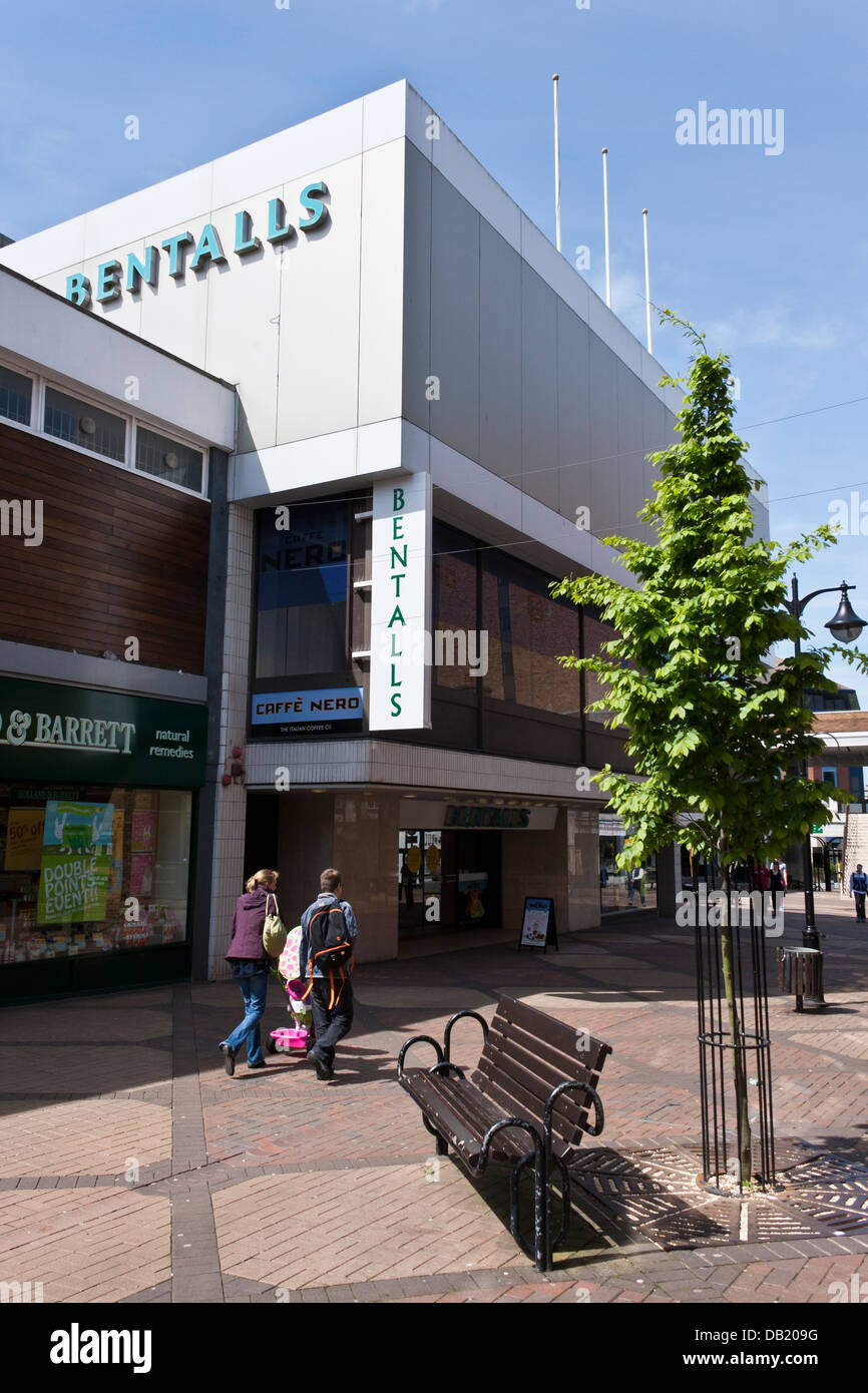 Branch of the Bentall's department store chain in Bracknell, Berkshire, England, GB, UK, owned by the Fenwick group. Stock Photo