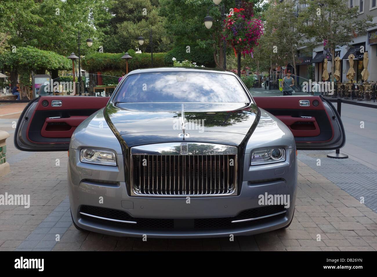 Rolls Royce Wraith 2023 Price In USA  Features And Specs  Ccarprice USA