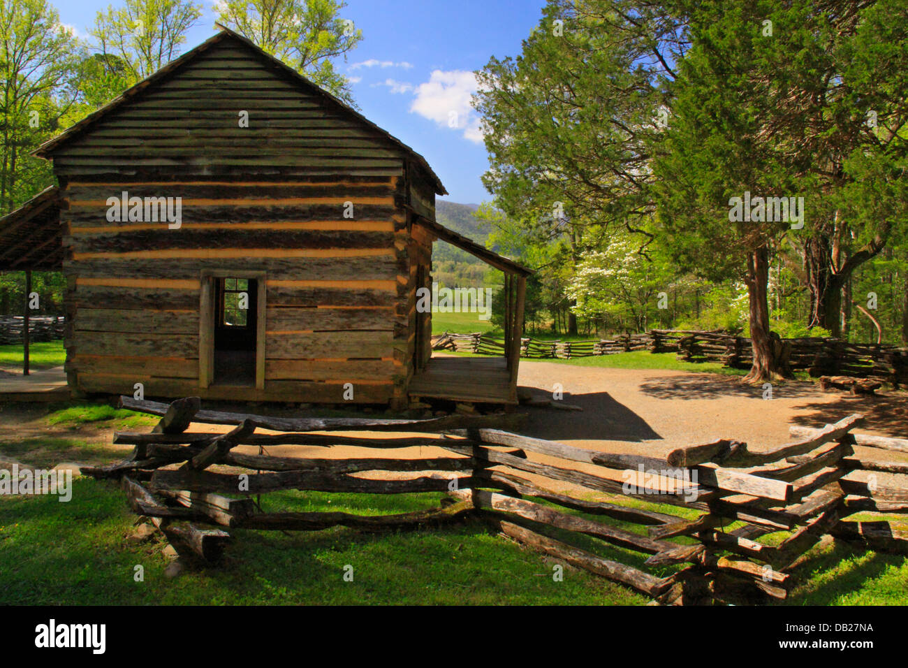 John Oliver Cabin, Cades Cove, Great Smoky Mountains National Park, Tennessee, USA Stock Photo