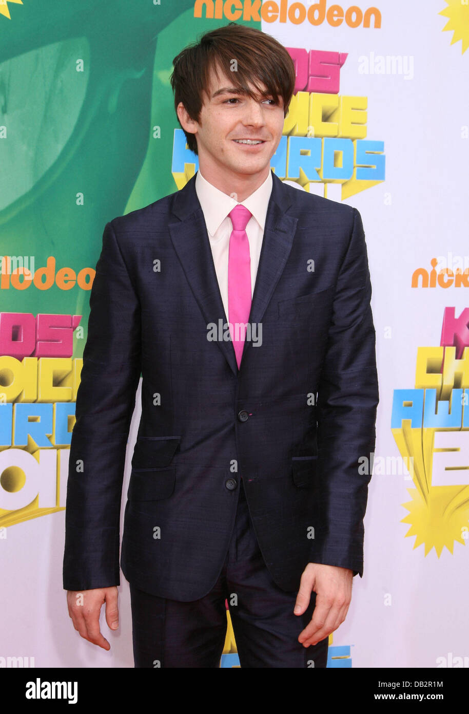 Drake Bell Nickelodeon's 2011 Kids Choice Awards Held At Usc's Galen 