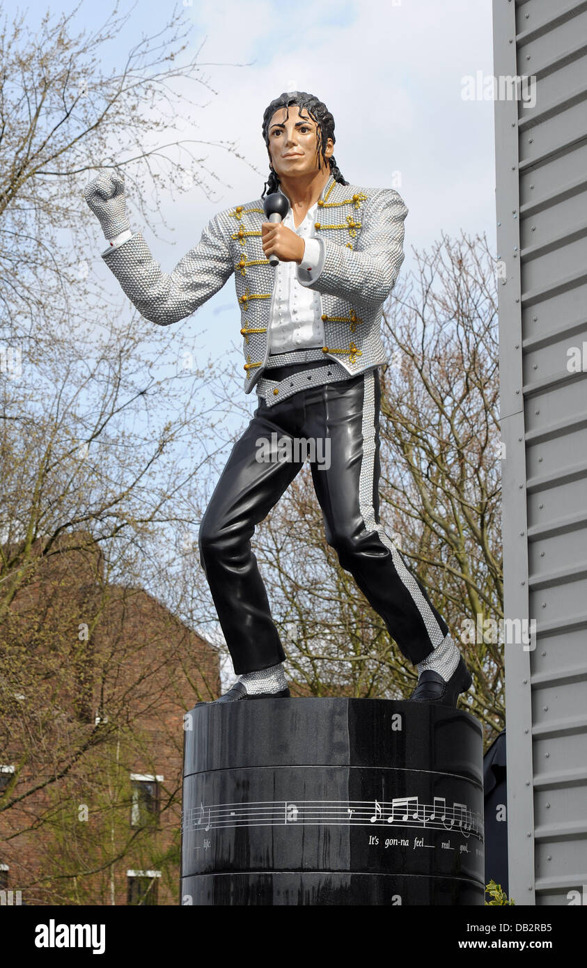 Unveiling Of Michael Jackson S Statue At Fulham S Craven Cottage