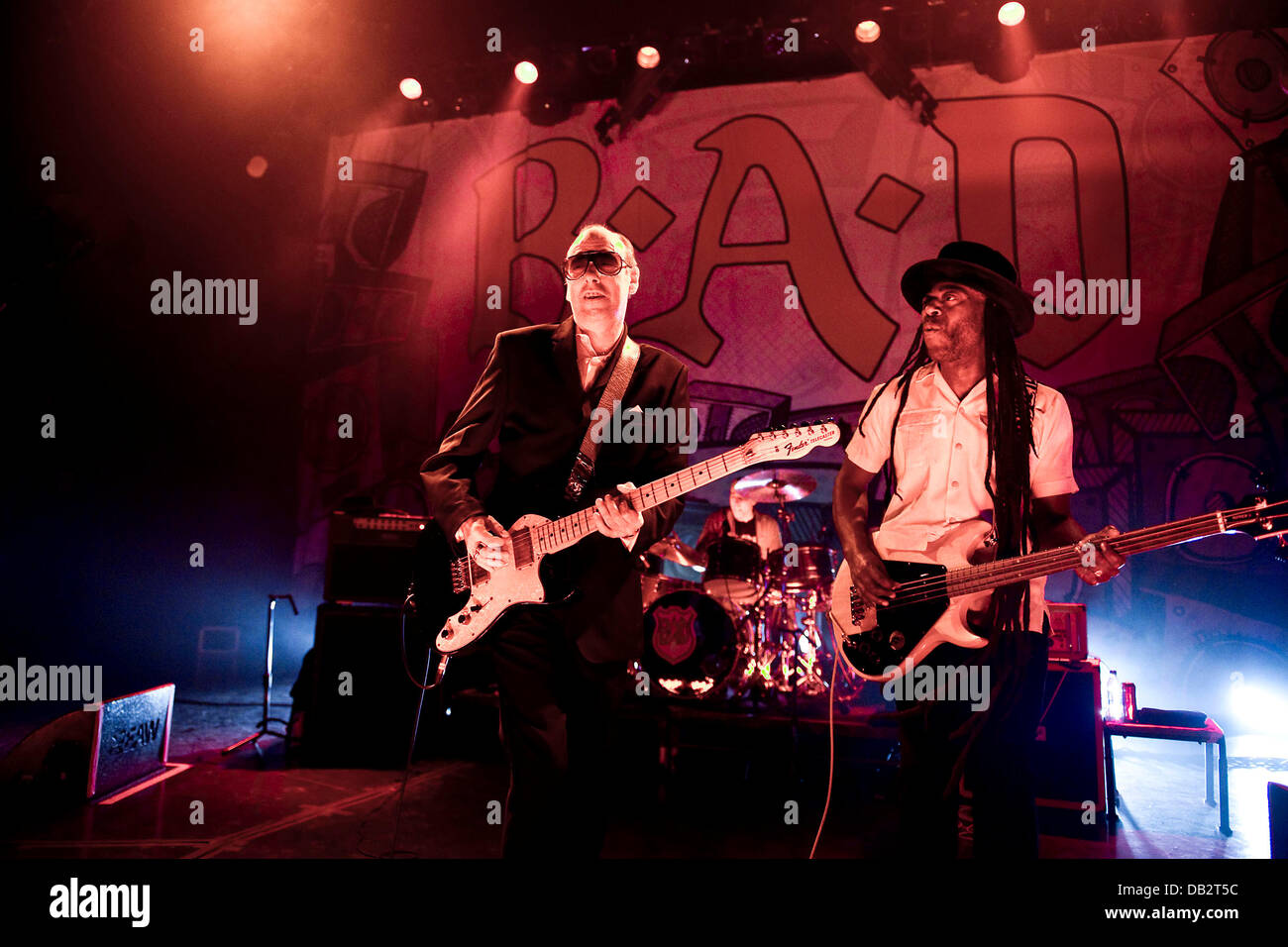 Mick jones of england hires stock photography and images Alamy
