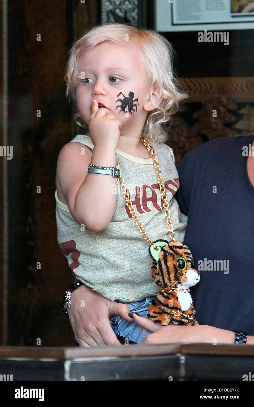 Zuma Rossdale being held by his nanny at Robata Jinya Japanese