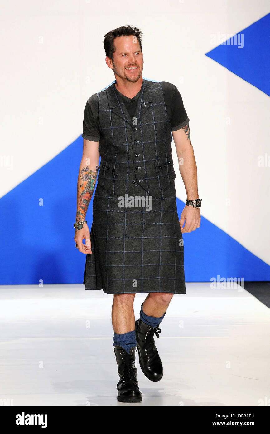 Gary allan sale