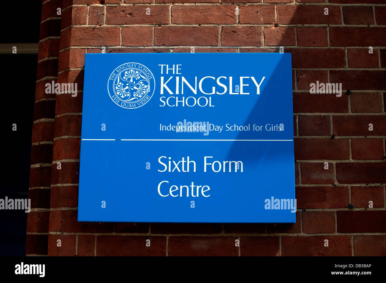 Kingsley School sign, Leamington Spa, UK Stock Photo Alamy