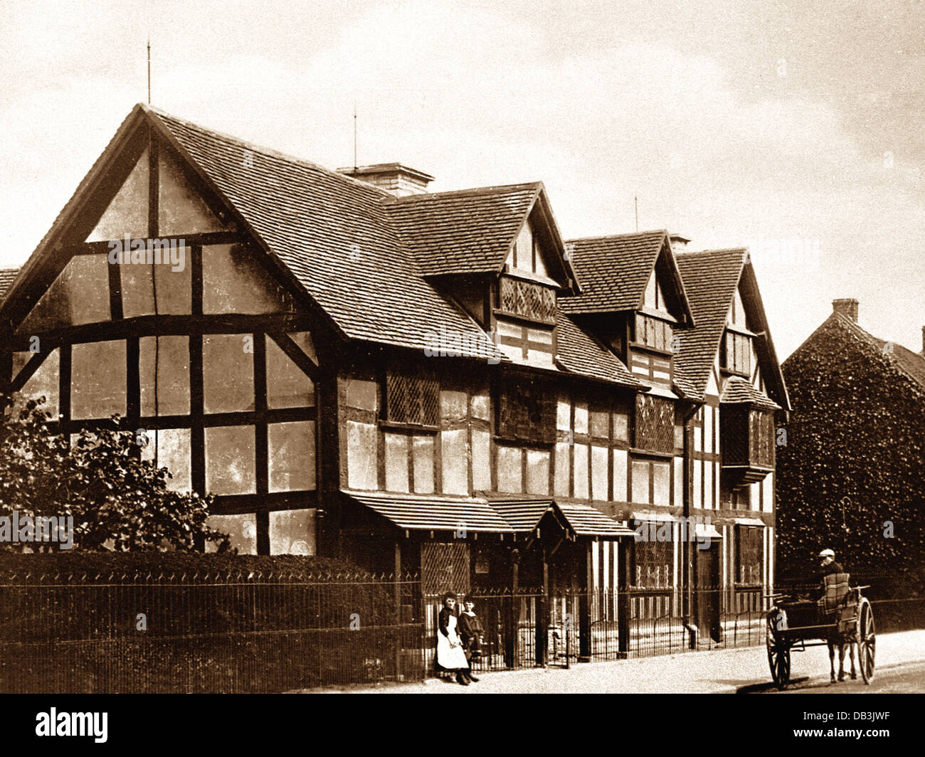 Statford-upon-Avon Shakespeare's birth place early 1900s Stock Photo